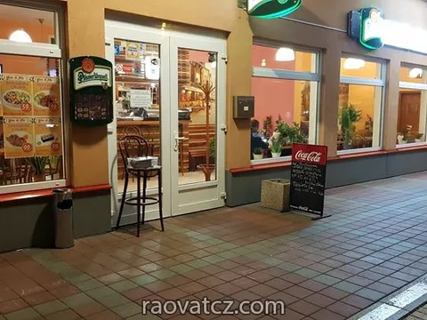 Cho thuê cửa hàng ăn tại Praha 9