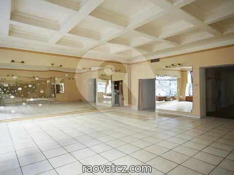 Cho thuê cửa hàng trung tâm Praha 1 – Nové Město