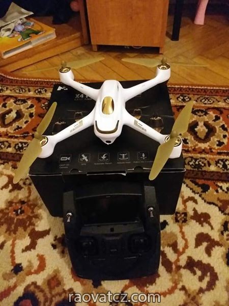 Cần thanh lý em flycam Hubsan H501s