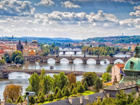 Tuyển nam công nhân hàn c02 tại Plzen, 260 kc/1h