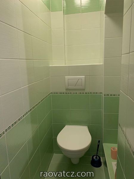 Cho thuê byt 2+1 cách bến metro Palmovka 100m - Praha 8