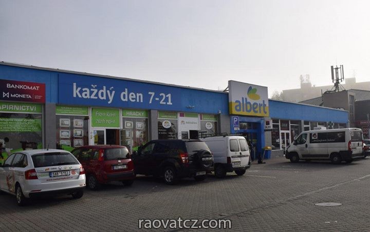 Siêu thị supermarket Albert cho thuê địa điểm làm quán ăn ở TP Brno - Hình 1