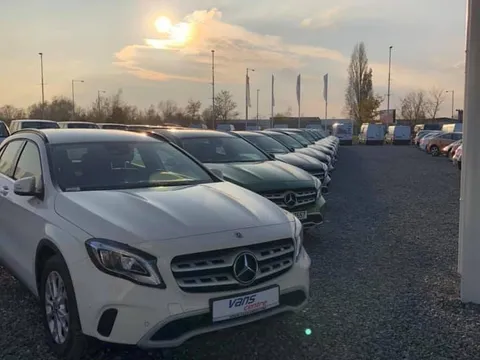 VansCenter bán xe giao hàng gần TTTM An Đông (HKH)
