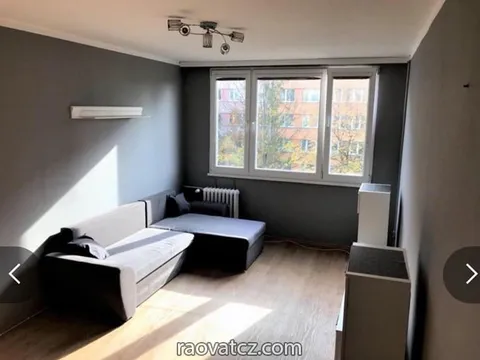 Cho thuê nhà 3+kk 100mv ở Praha 5