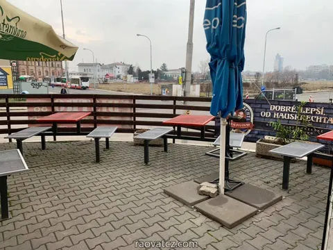 Nhượng lại quán ăn tại bến xe bus TT Brno