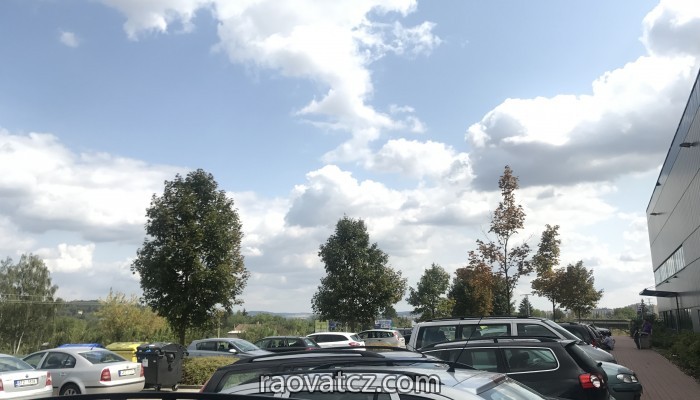 tuyển đầu bếp cho quán ăn trong siêu thị Praha 9