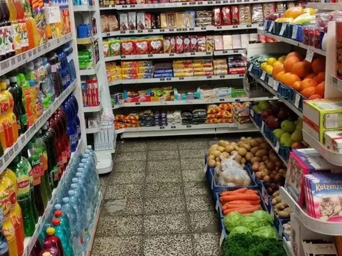 Nhượng potraviny tại praha 3 diện tích 80m2, 15.000 kc
