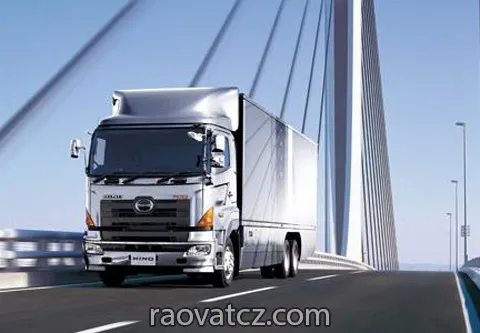 Cần tuyển 1 nam biết lái xe, 1 nữ bán hàng có thể là sinh viên làm tại Praha 5