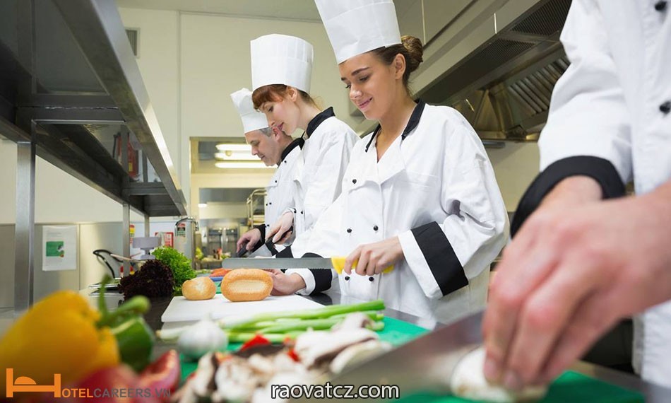 Cần tìm nhân viên biết tiếng đứng kasa và thợ quấn sushi cho quán Tầu - Hình 1