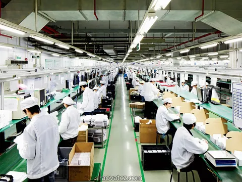 Tuyển công nhân giấy tờ lao động làm ghế và ống xả tại Písek