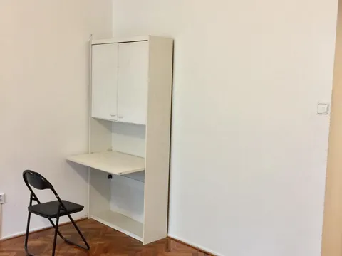Cho thuê nhà 2+1 58m2 mới bau lại tại Praha 9