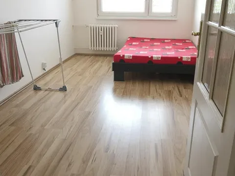 Cần cho thuê nhà 2+1, 56 m2 Praha - Horní Měcholupy