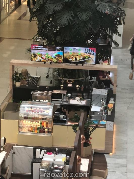 Nhượng lại HĐ quầy ăn nhanh trong siêu thị OC Smíchov , Praha 5