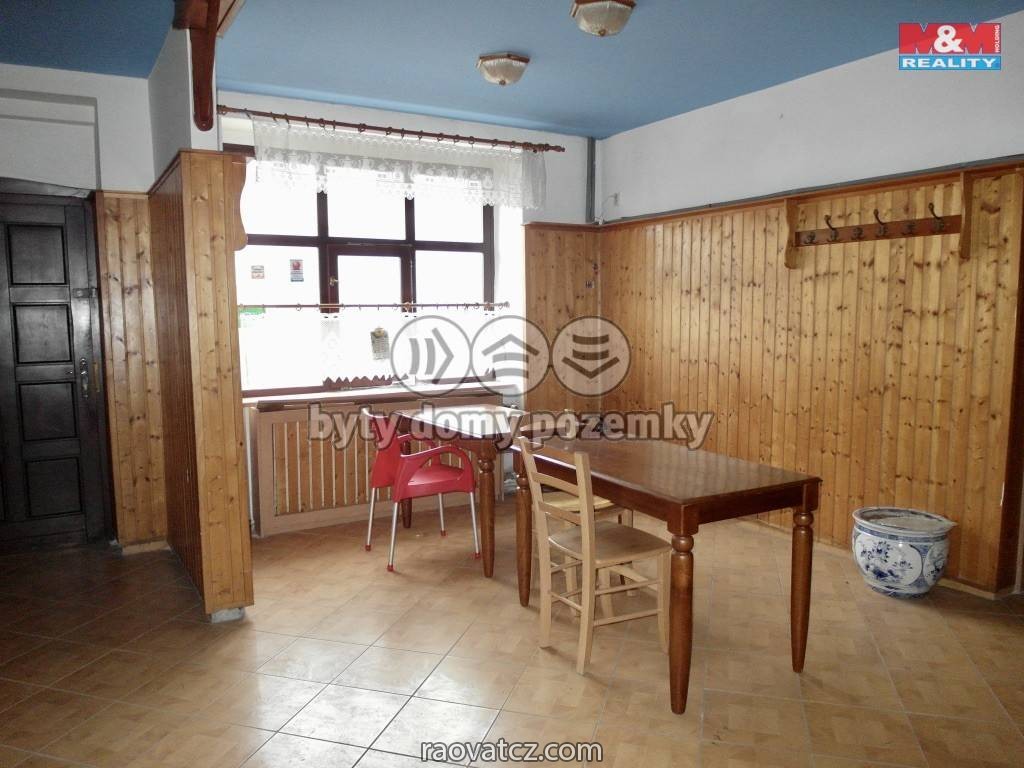 Bán cửa hàng trên ở dưới bán hàng, chủ tư nhân, 887 m2 - Hình 1