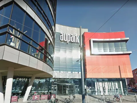 Tìm nhiều vị trí cho quán tầu trong siêu thị Hradec Králové AUPARK
