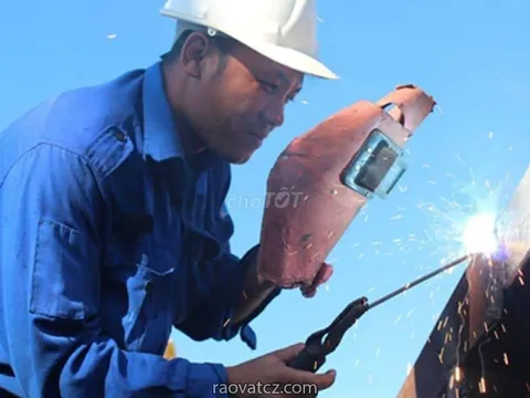 Cần tuyển người biết thơ hàn vào làm tai Ceska lipa, 200 kc/h