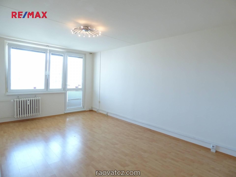 Cho thuê lâu dài căn hộ 3+1 tại Praha 4, Chodov