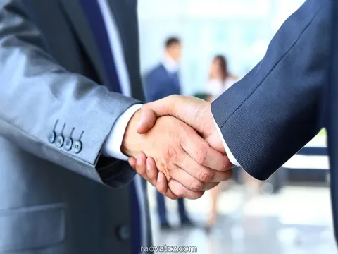 Cửa hàng đổ pot trong chợ sapa cần tìm thêm nam, nữ
