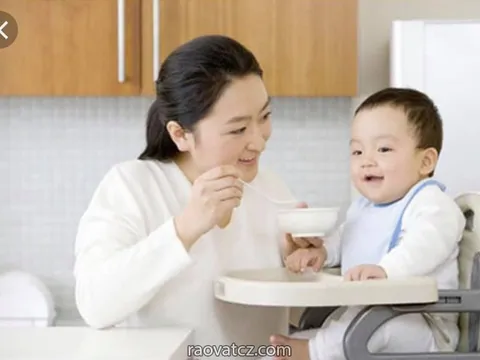 Gia đình em đang cần người trông trẻ giúp việc nhà lương 30k
