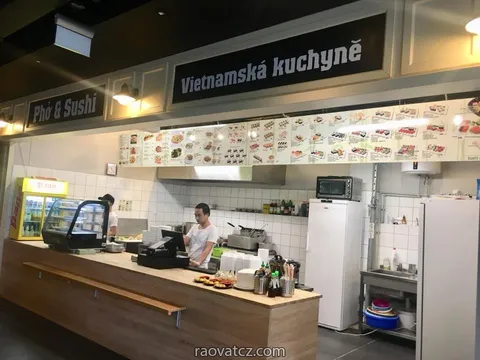 Quán ăn ở Pankrac cần tìm người làm ca trưa từ 11h-15h