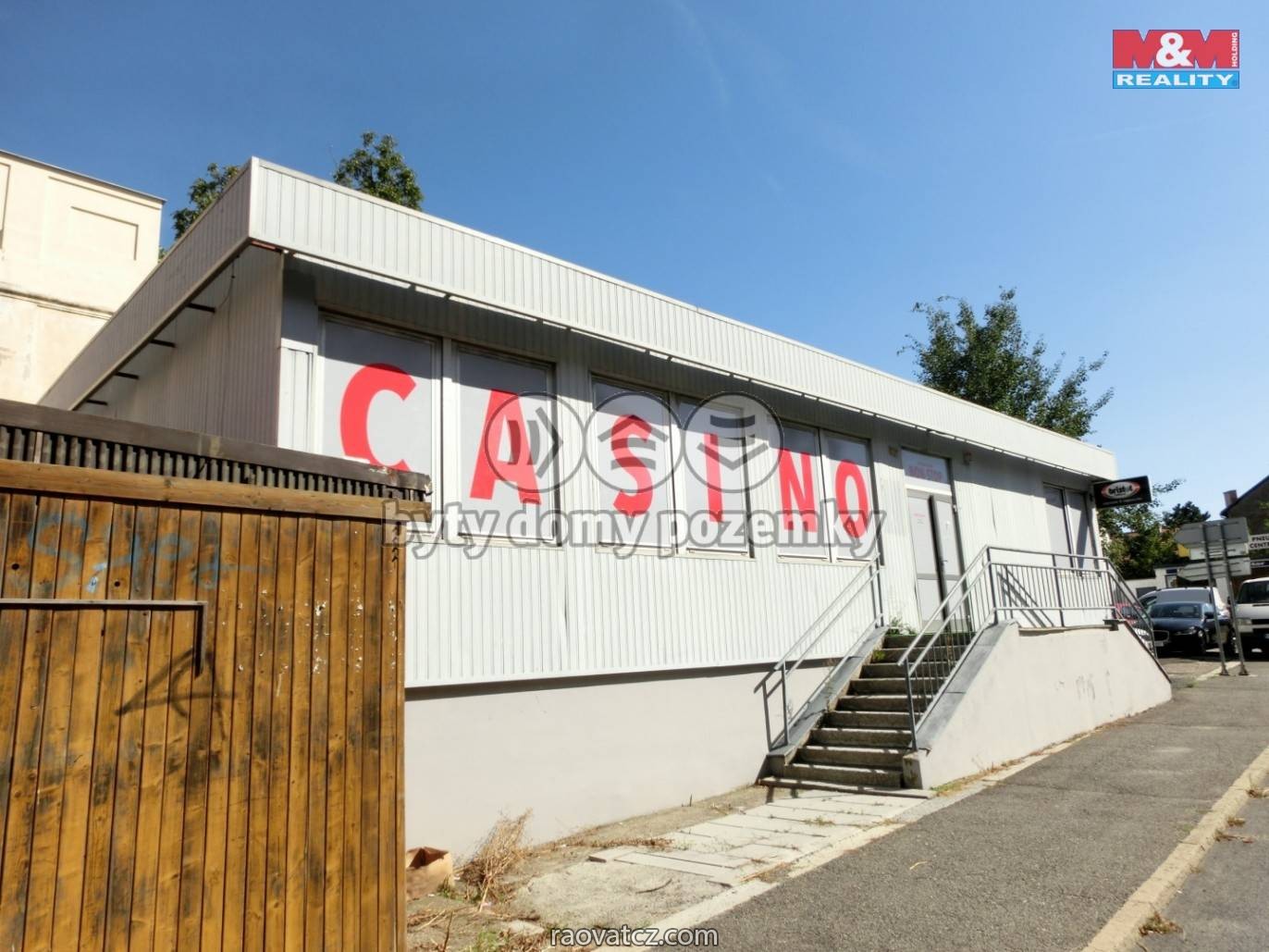 Bán cửa hàng, chủ tư nhân, 137 m², Kostelec nad Černými lesy - Hình 1