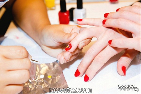 Tiệm Nails cách praha 50km cần tuyển thợ lương 40K ~ 60K - Hình 1