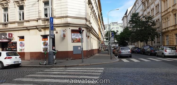 Nhượng lại potraviny, tại Slezska 981/57, Praha 3