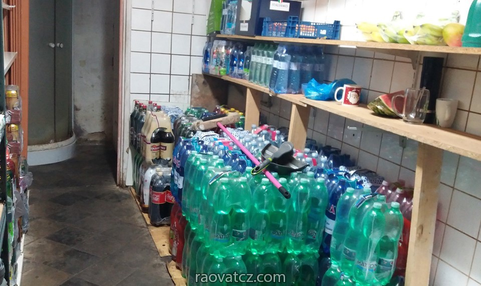 Nhượng lai HĐ potraviny đã hoạt động được trên 10 năm, gần Metro Želivského