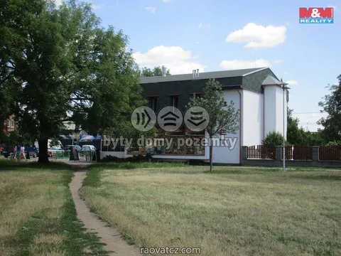 Bán bất động sản, cửa hàng (làm pot), chủ tư nhân, 239 m2, Prostějov