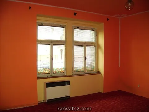 Bán nhà cho thuê ở thành phố Cheb, tổng diện tích là 640m2