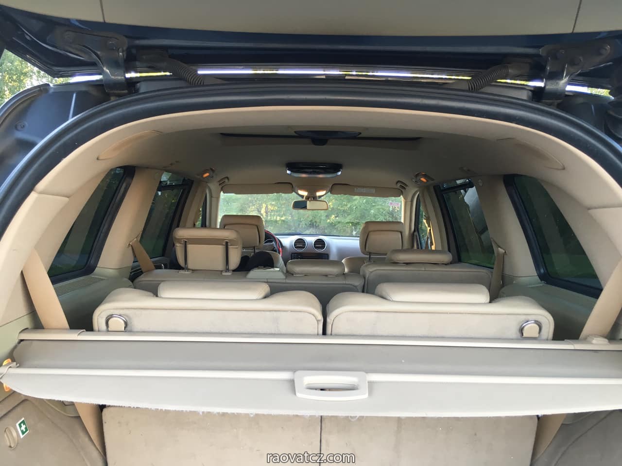 Bán Mecerdes Gl 350 4matic 7 chỗ 12-2009 , đã chạy 204000 km