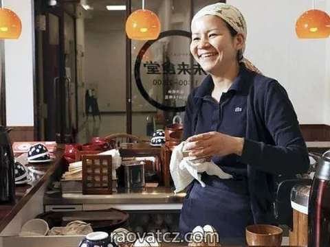 Tuyển người dọn dẹp buổi trưa quán tại Praha 8