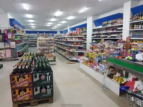 Nhượng lại cửa hàng Potraviny rộng 200m2 tại Čimická , Praha 8
