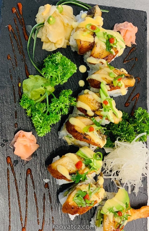 Quán ăn Restaurace Viet-Thai-Sushi cần tìm phụ bếp nam