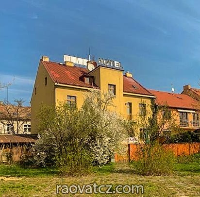 Bán bất động sản làm khách sạn, chủ tư nhân ở Praha 9