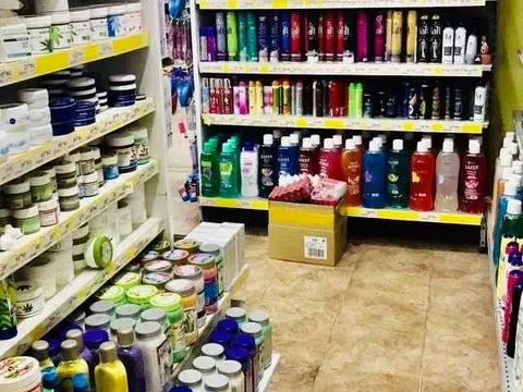 Sang nhượng cửa hàng ở làng Pribor 6.000 dân đang hoạt động rất tốt