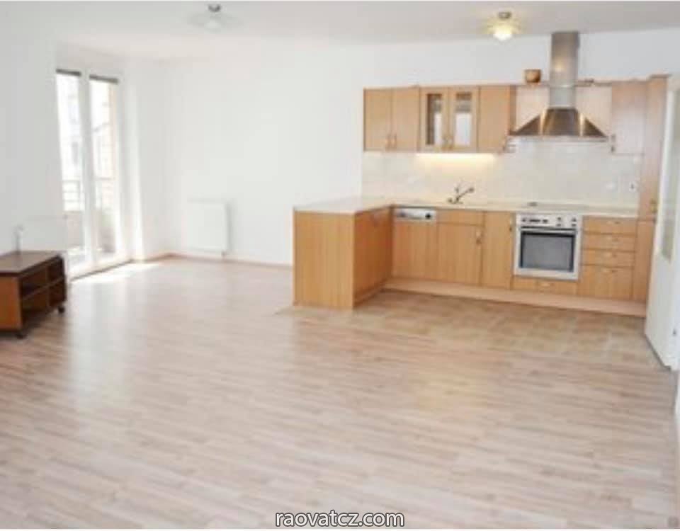 Bán căn hộ sở hữu tư nhân 3+kk 81.4m2 + 20m2 balkon tại phố Petržílkova 29 Praha