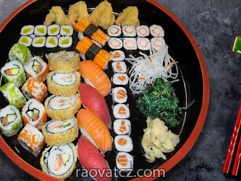 Quán cách praha 130km cần tìm thợ quấn sushi và biết đồ nóng