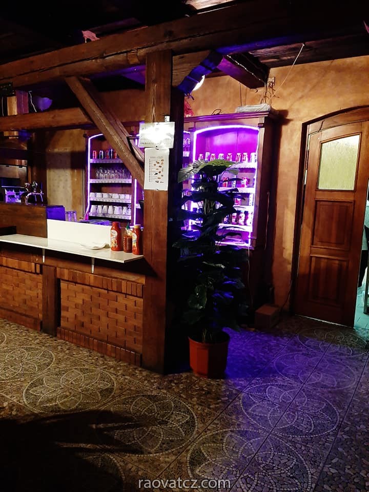 Sang nhượng quán ăn (restaurance) vị trí đẹp tại Kladno