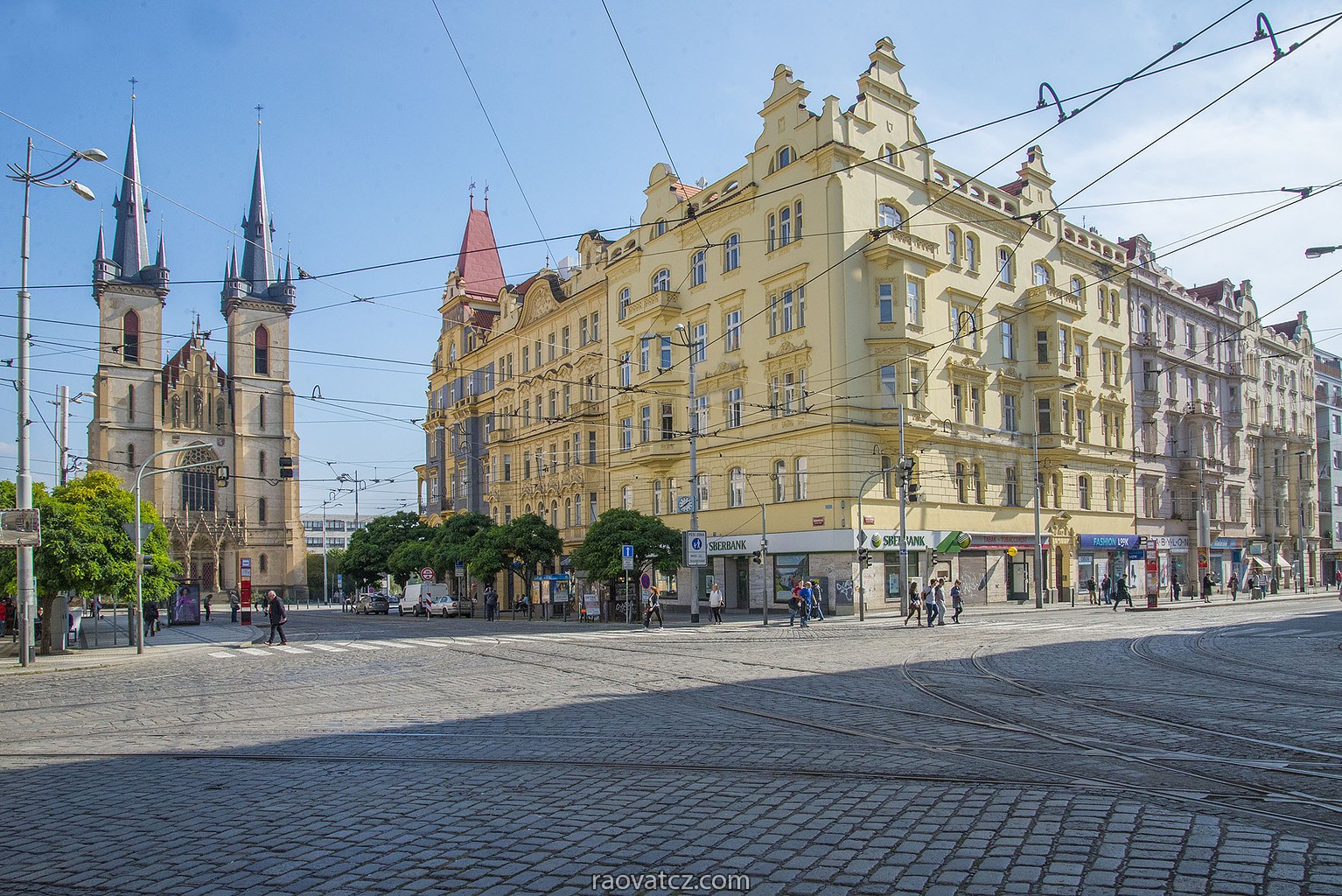 Nhà tại Praha 7 3+1 còn 1 phòng trống cần tìm người về ở