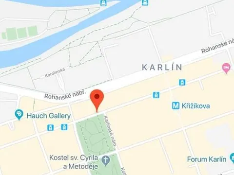 Sang nhượng quán ăn DT 460m2, 2 tầng ở Karlín, Praha 8