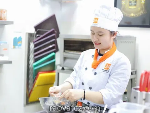 Quán ăn việt ở gần Arkady cần tuyển đầu bếp lương 45.000kc