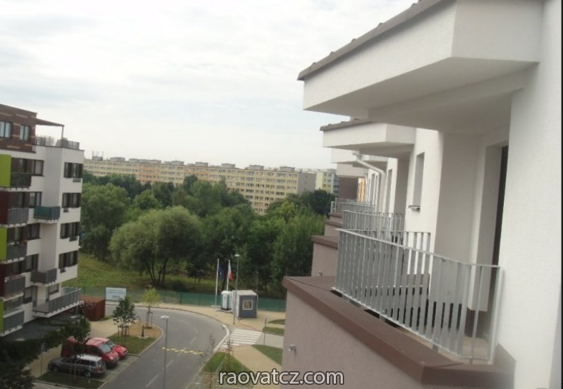 Nhà 2kk ( 50 m2 ) cho thuê , Praha 9 - Střížkov