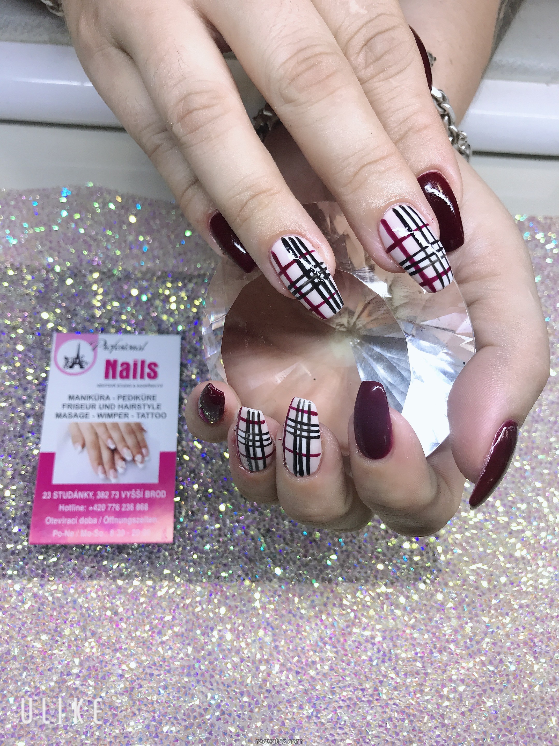Cần tìm thợ nail tay nghề cứng về làm ở tỉnh - Hình 1