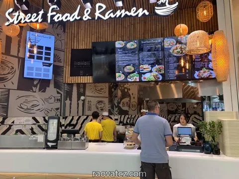 Quán ramen- Thai Thai - running sushi Chodov Praha 4 cần tìm bồi và sào đồ
