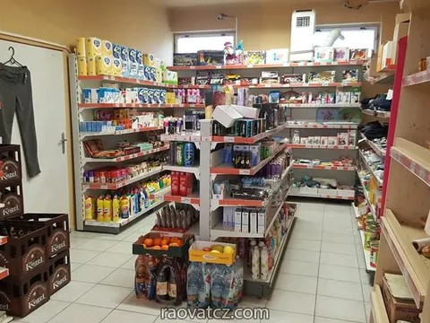 Nhượng lại cửa hàng potraviny rộng 75m2 bán và kho 25m2 thuộc Strakonice Jhocesky kraj