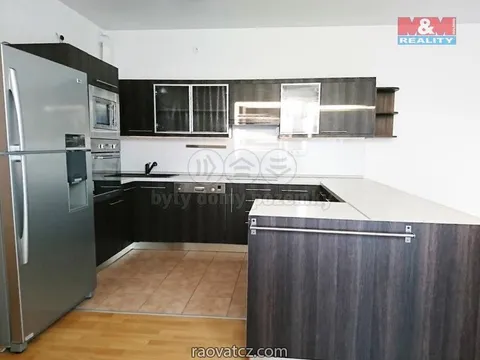 Bán nhà 3kk mới xây 2019 rộng 101,59m2 vùng Kyje Praha 9 gần černý most