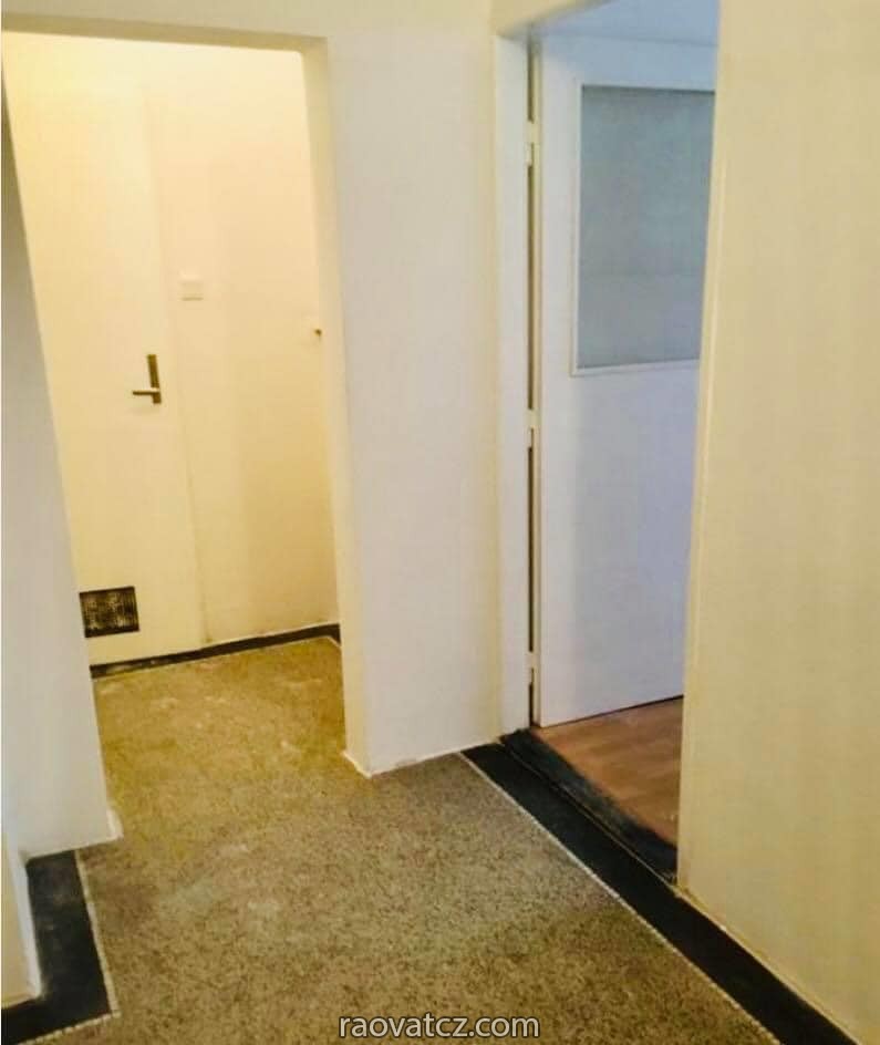 Cho thuê nhà 2kk 42m2 tại Dacickeho, Praha 4 - Nusle
