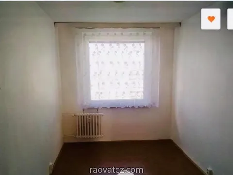Cho thuê nhà 3+1, 3 phòng ngủ 75m2 tại Chodov - Praha 4