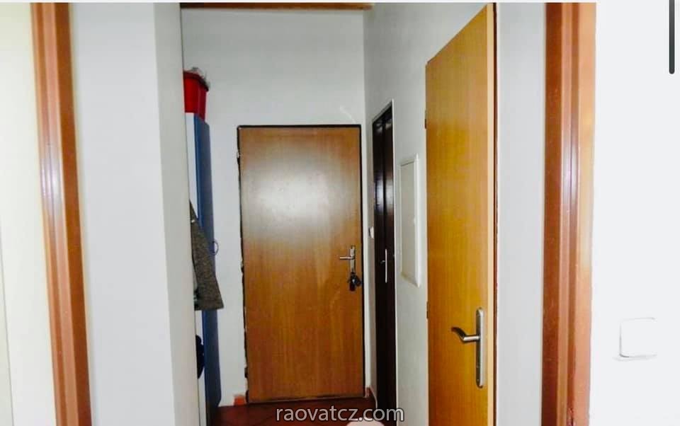 Cho thuê nhà 2+1 50m2 tại Gutova - Praha 10 Strasnice